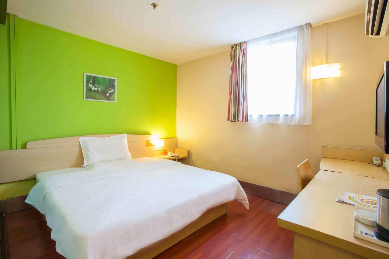 7Days Inn Shanghai Yichuan Road Extérieur photo